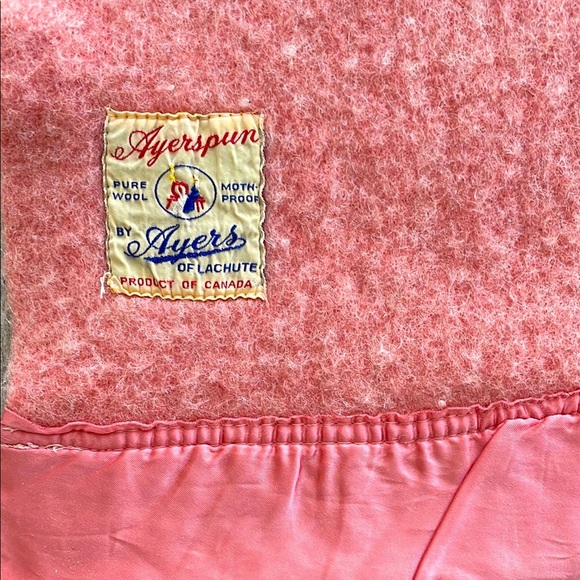 Vintage Ayerspun Pink Wool Blanket - Picture 1 of 5